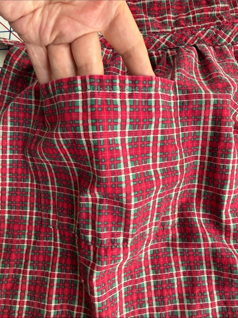 Vintage Handmade Plaid Full Bib Apron Red Green Cotton Christmas Kitchen